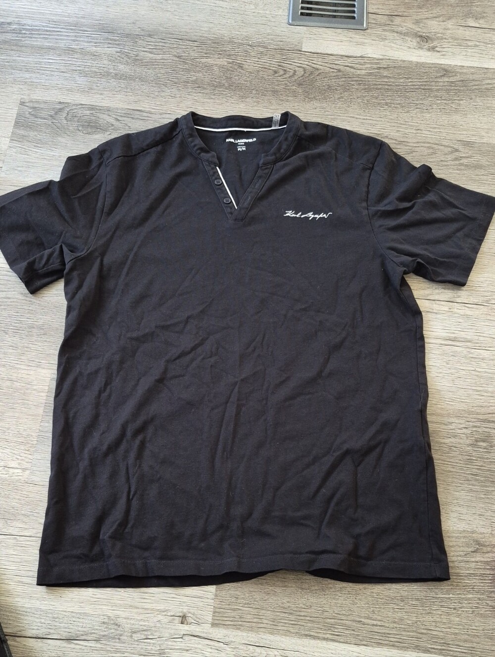 Karl LAGERFIELD Black Men's Short Sleeve Shirt - SIZE MEDIUM